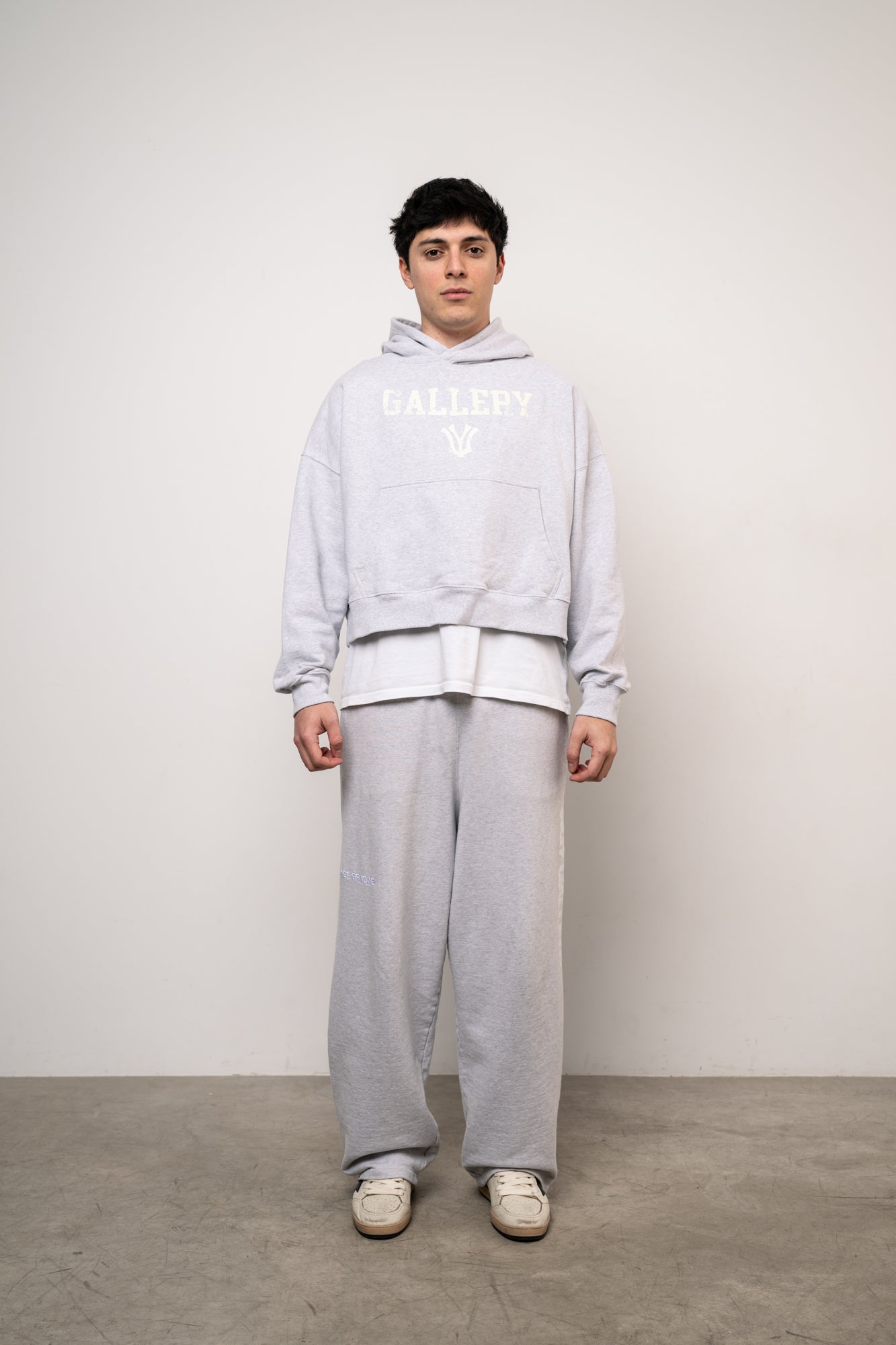 VARSITY GALLERY HOODIE