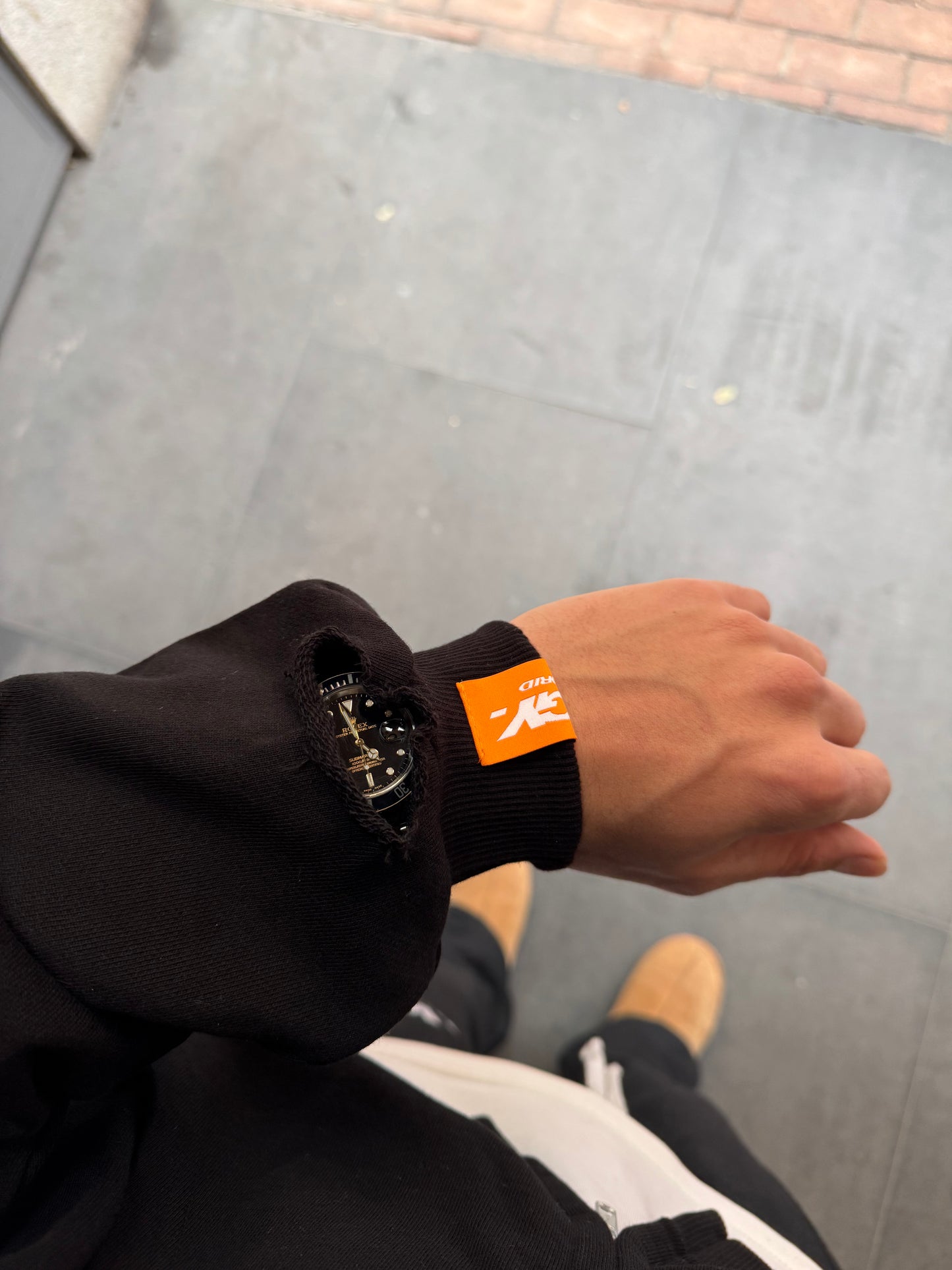 CLASSIC LOGO ZIPPED HOODIE