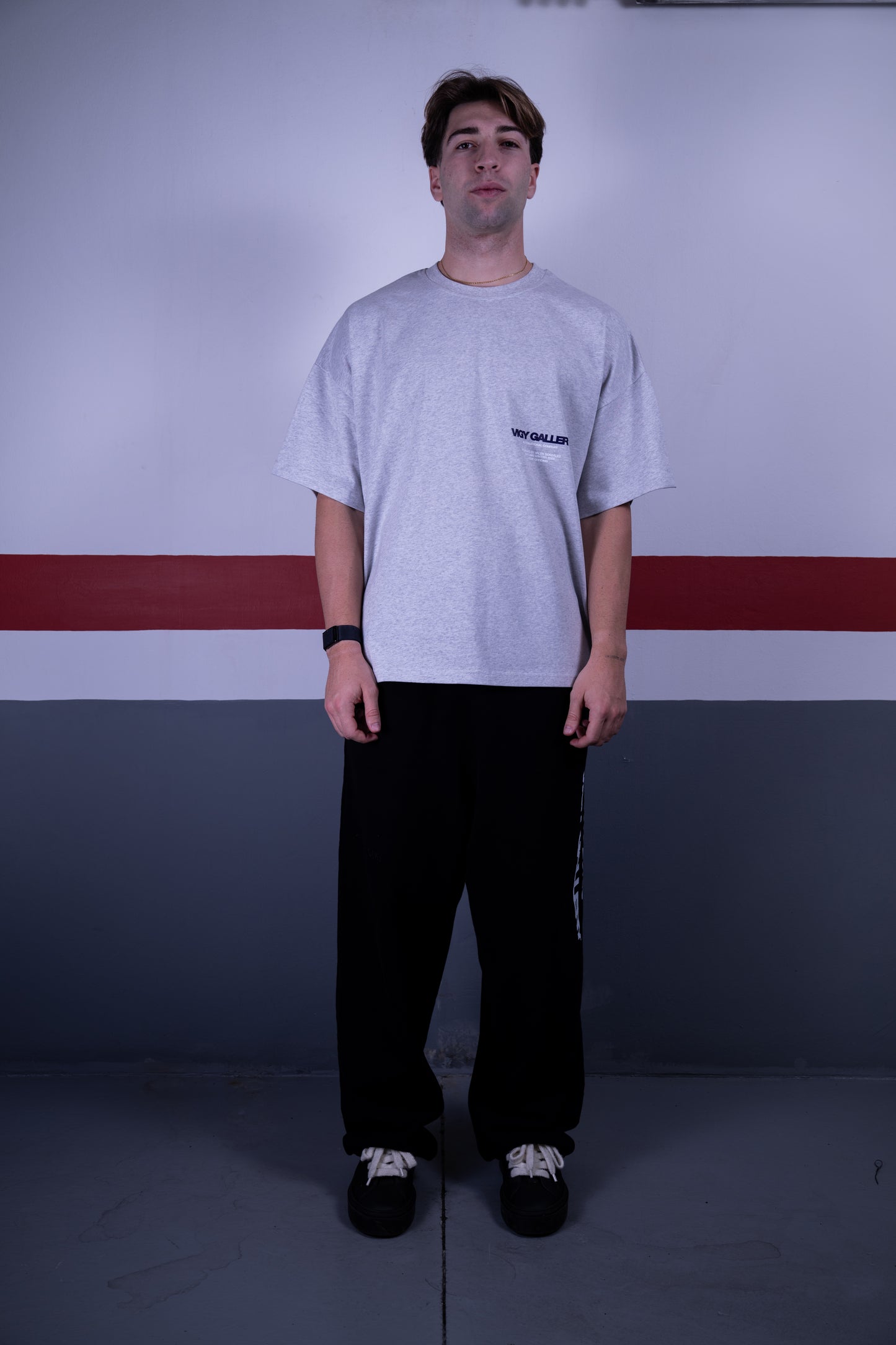 LOW LOGO T-SHIRT